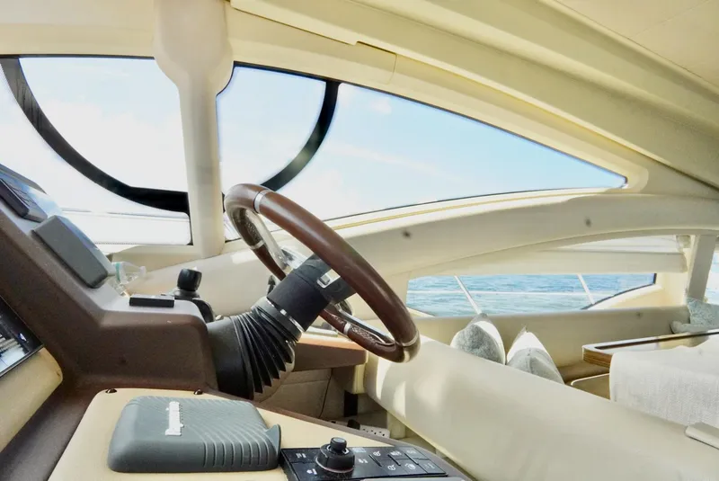 Slide: The Image of Azimut 54 2015 - 72