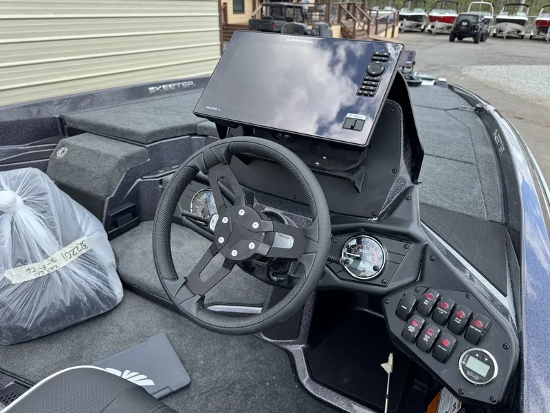 Slide: The Image of Skeeter ZXE20 ULTREX QUEST UPGRADE 2026 - 12