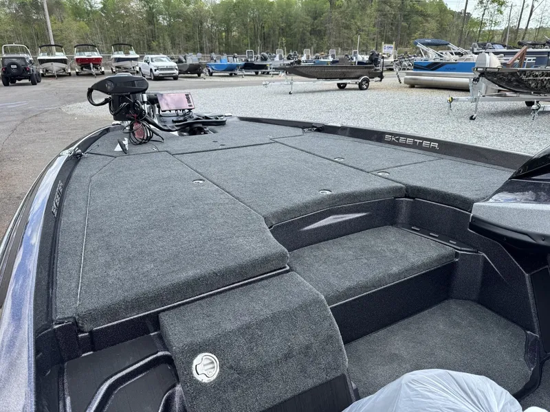 Slide: The Image of Skeeter ZXE20 ULTREX QUEST UPGRADE 2026 - 6