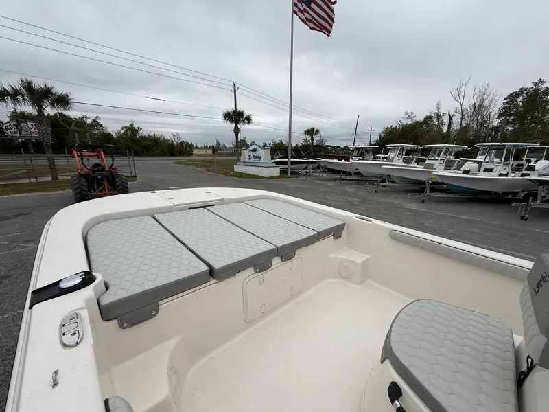 Slide: The Image of Carolina 21LS HONDA 140-WITH 7 HOURS 2025 - 4