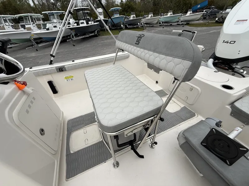 Slide: The Image of Carolina 21LS HONDA 140-WITH 7 HOURS 2025 - 6