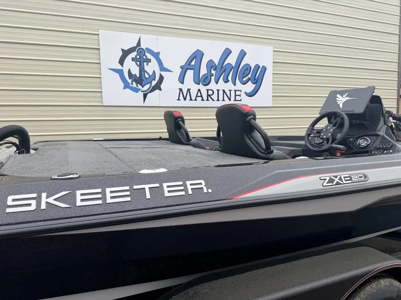 Slide: The Image of Skeeter ZXE20 ULTREX QUEST UPGRADE 2026 - 10