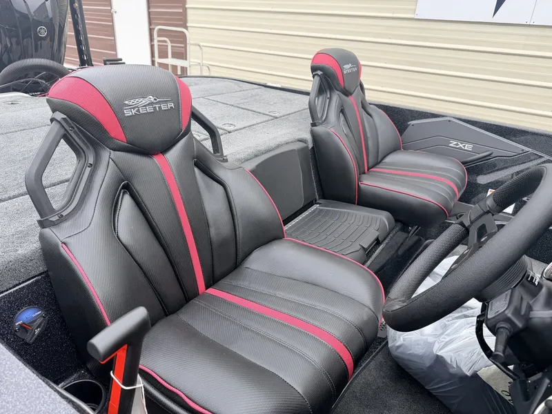 Slide: The Image of Skeeter ZXE20 ULTREX QUEST UPGRADE 2026 - 3