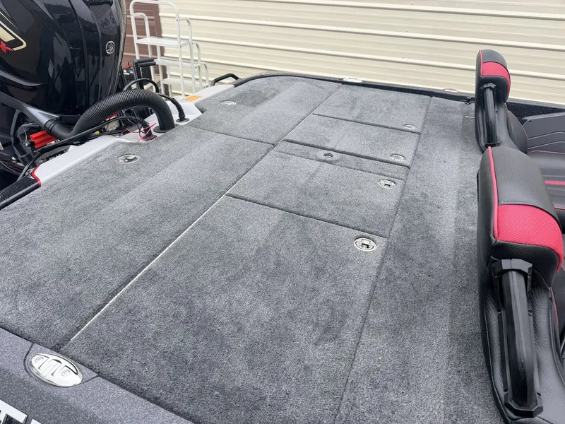 Slide: The Image of Skeeter ZXE20 ULTREX QUEST UPGRADE 2026 - 9