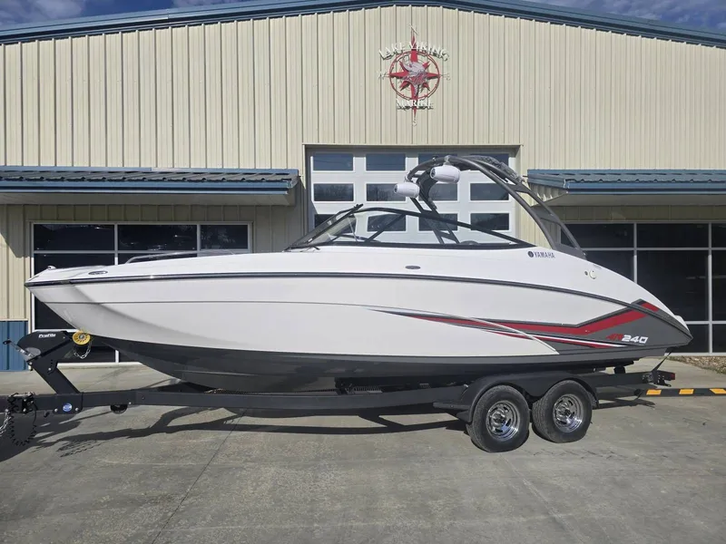 The Image of Yamaha AR240 2019 - 1