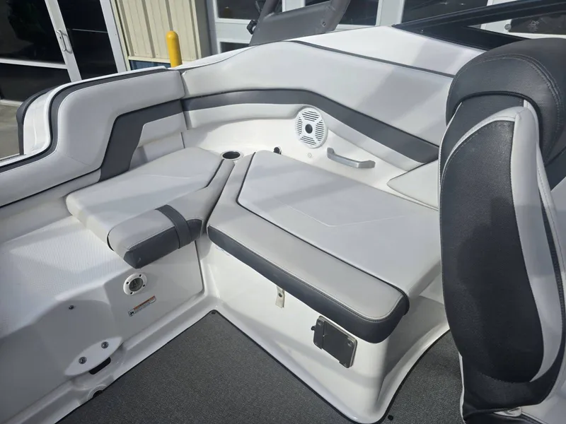 Slide: The Image of Yamaha AR240 2019 - 17