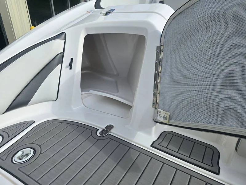 Slide: The Image of Yamaha AR240 2019 - 20