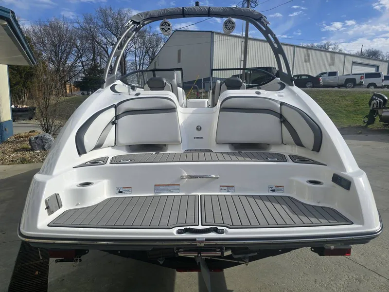 Slide: The Image of Yamaha AR240 2019 - 5