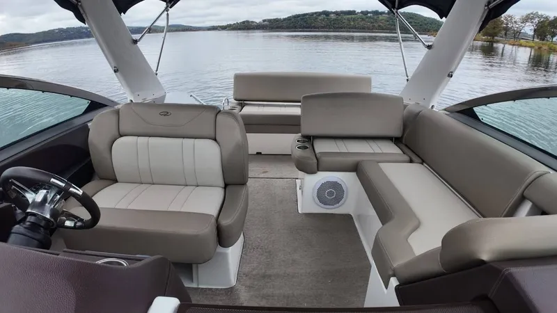 Slide: The Image of Regal 32 Express Cruiser 2015 - 13