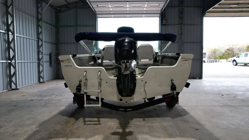 Slide: The Image of Lowe 185 Fishin' Machine 2010 - 10