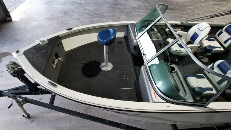 Slide: The Image of Lowe 185 Fishin' Machine 2010 - 19