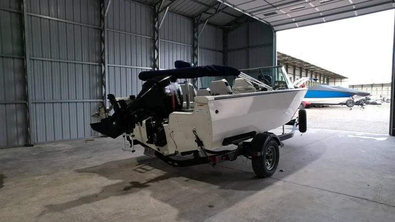 Slide: The Image of Lowe 185 Fishin' Machine 2010 - 3