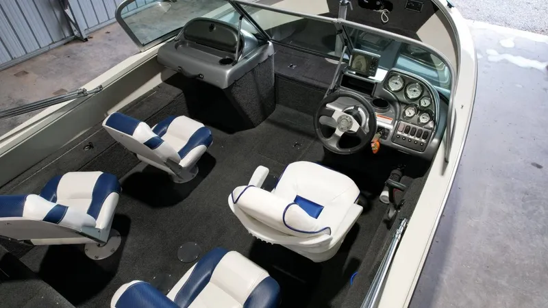 Slide: The Image of Lowe 185 Fishin' Machine 2010 - 33