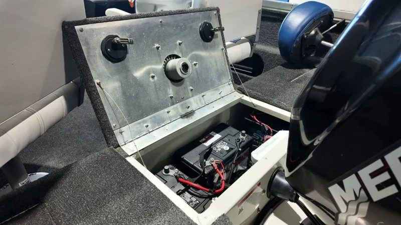 Slide: The Image of Lowe 185 Fishin' Machine 2010 - 43