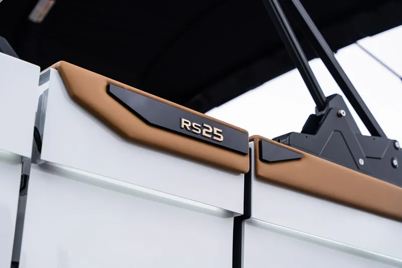 Slide: The Image of Revel Boats RS25 2026 - 23