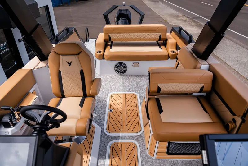 Slide: The Image of Revel Boats RS25L Midnight Eclipse 2026 - 15