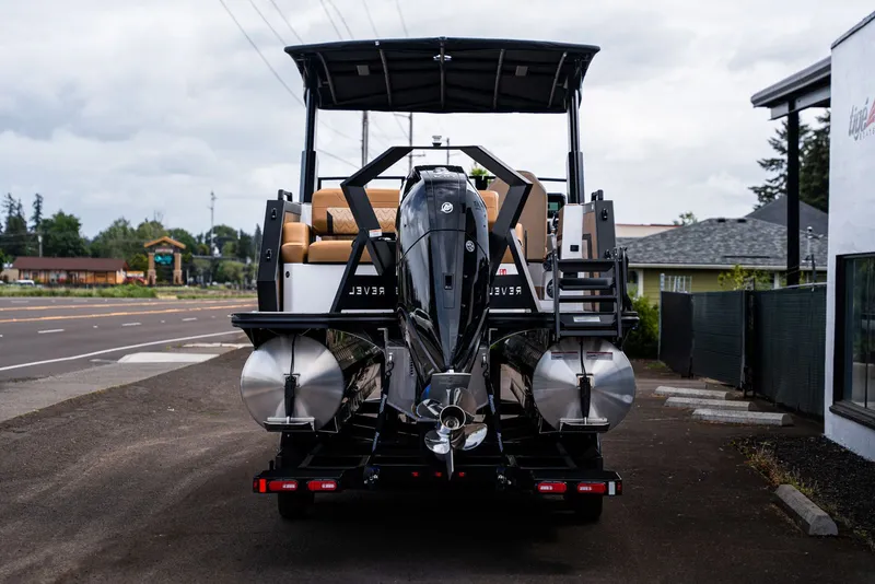Slide: The Image of Revel Boats RS25L Midnight Eclipse 2026 - 6