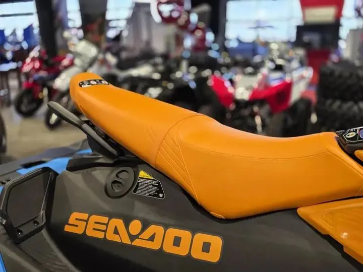 Slide: The Image of Sea-Doo Spark Trixx for 3 2026 - 10
