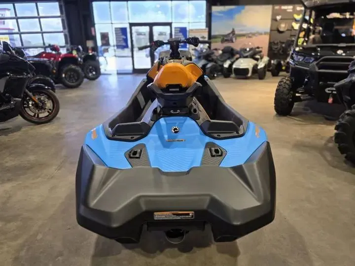 Slide: The Image of Sea-Doo Spark Trixx for 3 2026 - 5