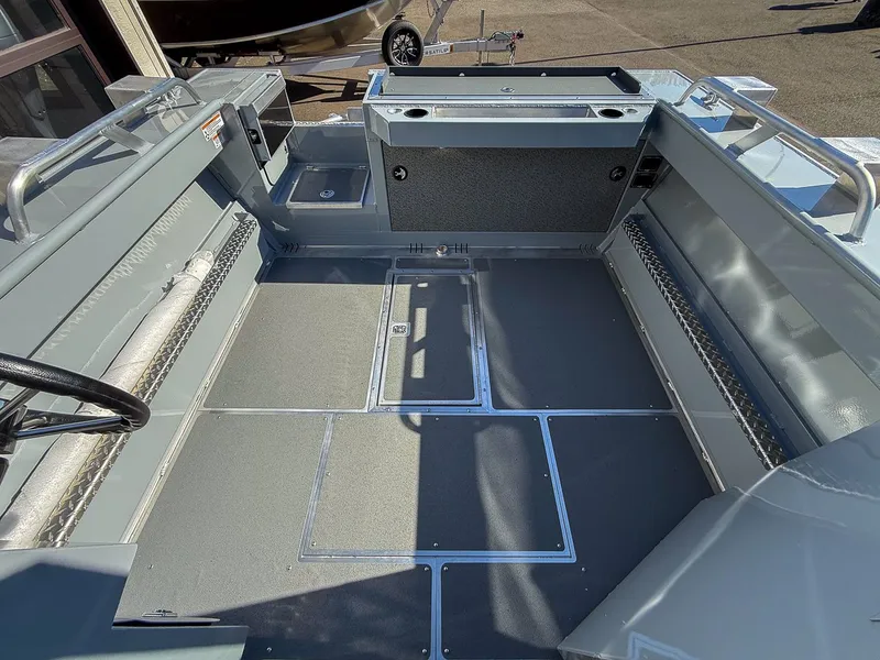 Slide: The Image of Hewescraft 210 Sea Runner ET HT 2026 - 14