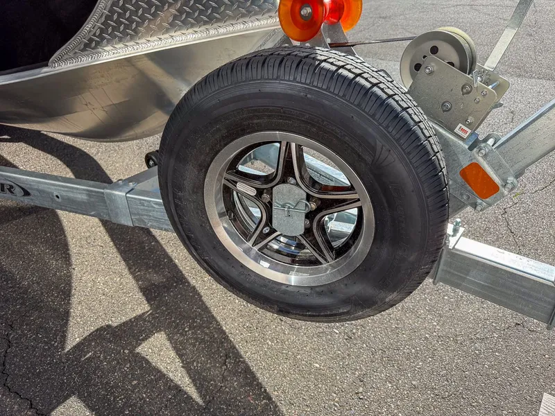 Slide: The Image of Hewescraft 210 Sea Runner ET HT 2026 - 23