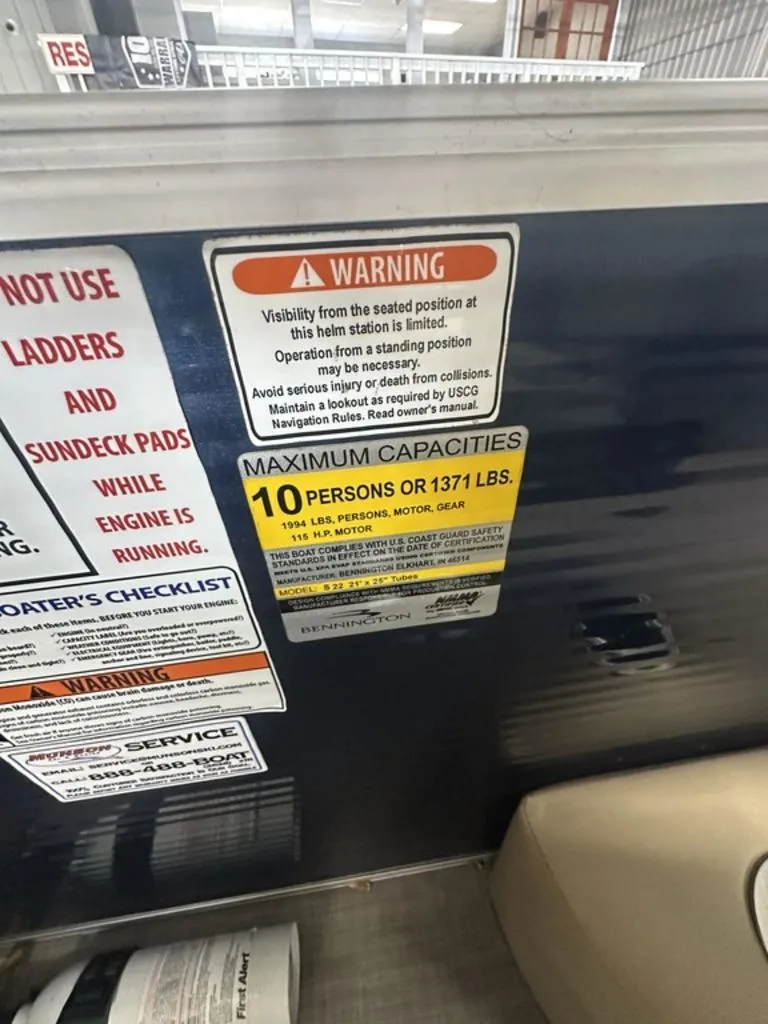 Slide: The Image of Bennington 22SSX 2017 - 12