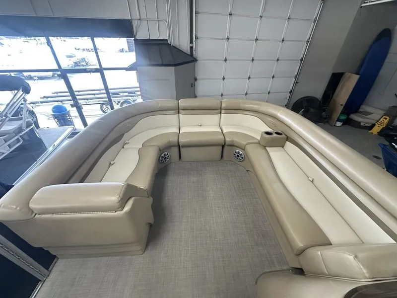 Slide: The Image of Bennington 22SSX 2017 - 3