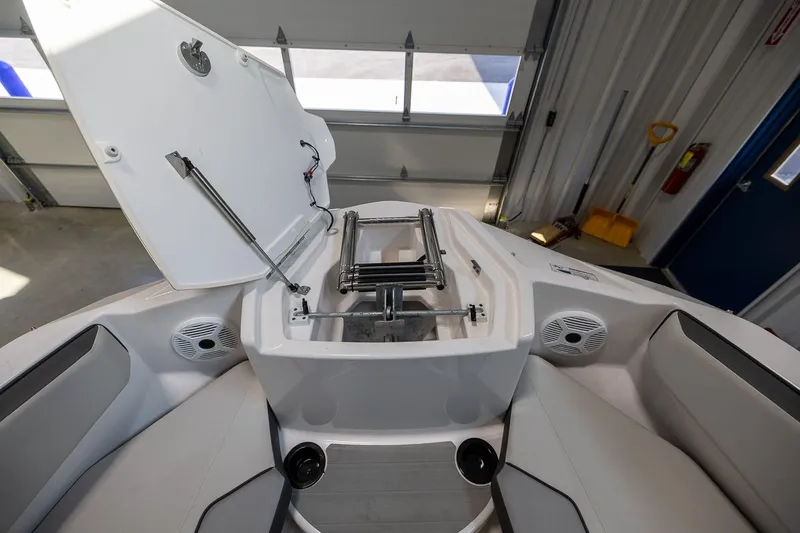 Slide: The Image of Yamaha AR220 2023 - 16