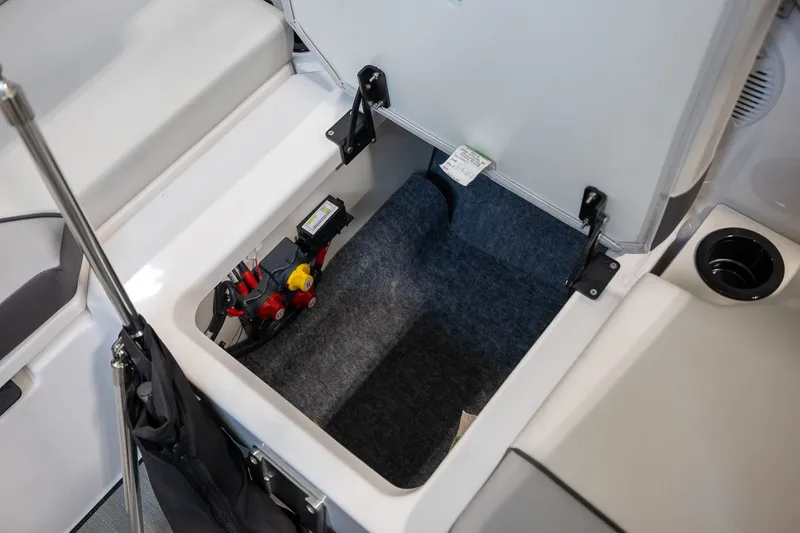 Slide: The Image of Yamaha AR220 2023 - 18