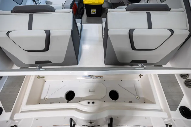 Slide: The Image of Yamaha AR220 2023 - 7