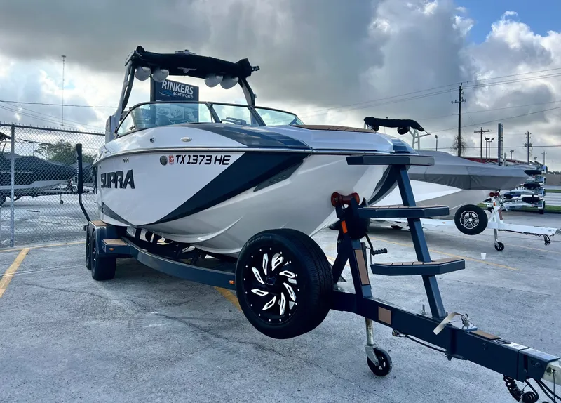 Slide: The Image of Supra SL 400 2020 - 4