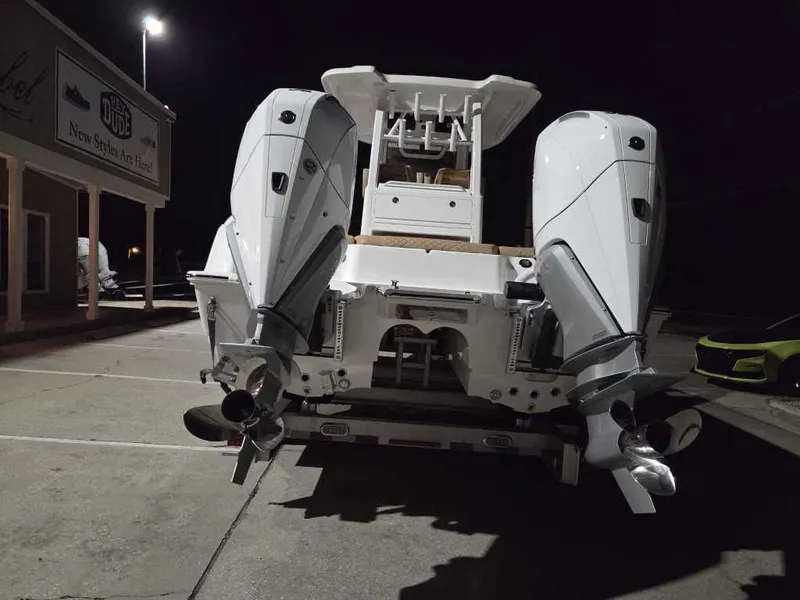 Slide: The Image of Caymas 29CT 2027 - 2