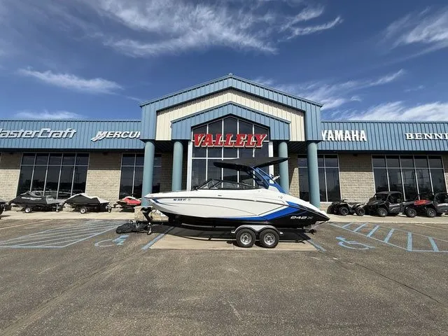 The Image of Yamaha 242X E-Series 2018 - 1