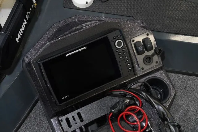 Slide: The Image of Ranger RT198P 2023 - 13