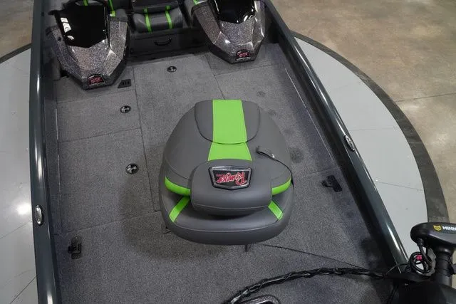 Slide: The Image of Ranger RT198P 2023 - 14