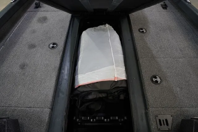 Slide: The Image of Ranger RT198P 2023 - 16