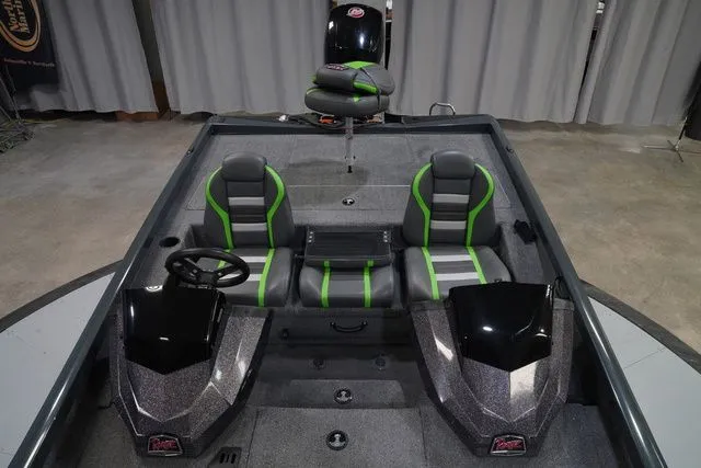 Slide: The Image of Ranger RT198P 2023 - 17