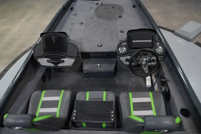 Slide: The Image of Ranger RT198P 2023 - 21