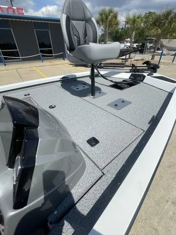 Slide: The Image of G3 Sportsman 1610 2026 - 17