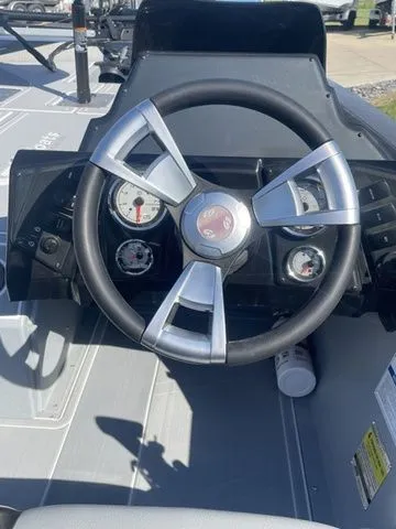 Slide: The Image of G3 Sportsman 1710 SE 2026 - 13