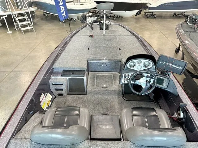 Slide: The Image of Skeeter ZX225 2011 - 3