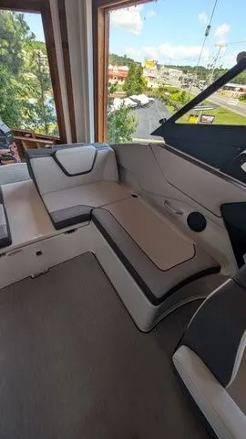 Slide: The Image of Yamaha AR250 2026 - 30