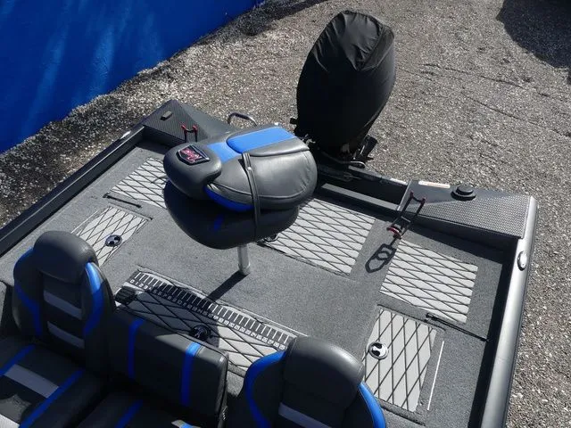 Slide: The Image of Ranger RT178 2022 - 13