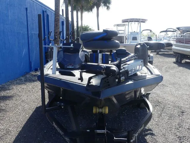 Slide: The Image of Ranger RT178 2022 - 2