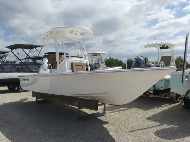 Slide: The Image of Sea Pro 230 Bay 2026 - 3