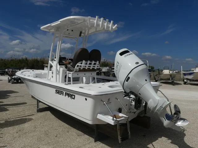 Slide: The Image of Sea Pro 230 Bay 2026 - 6