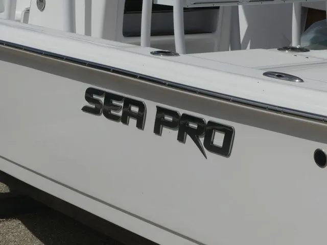 Slide: The Image of Sea Pro 230 Bay 2026 - 7