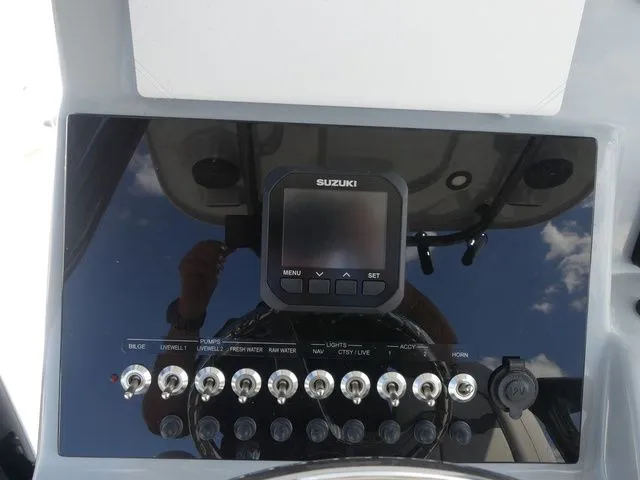 Slide: The Image of Sea Pro 250 Bay 2026 - 18