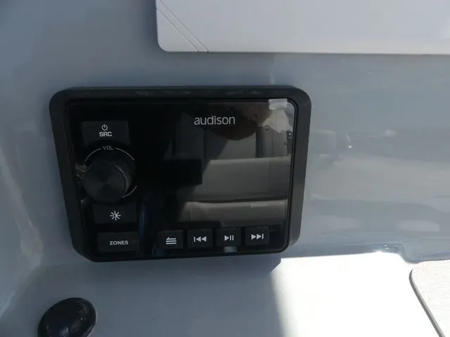 Slide: The Image of Sea Pro 250 Bay 2026 - 19