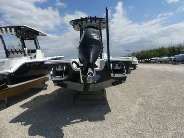 Slide: The Image of Sea Pro 250 Bay 2026 - 4